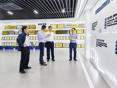 托普云農(nóng)迎來(lái)考察指導(dǎo) 中國(guó)農(nóng)業(yè)技術(shù)推廣協(xié)會(huì)領(lǐng)導(dǎo)聚焦計(jì)算機(jī)系統(tǒng)服務(wù)